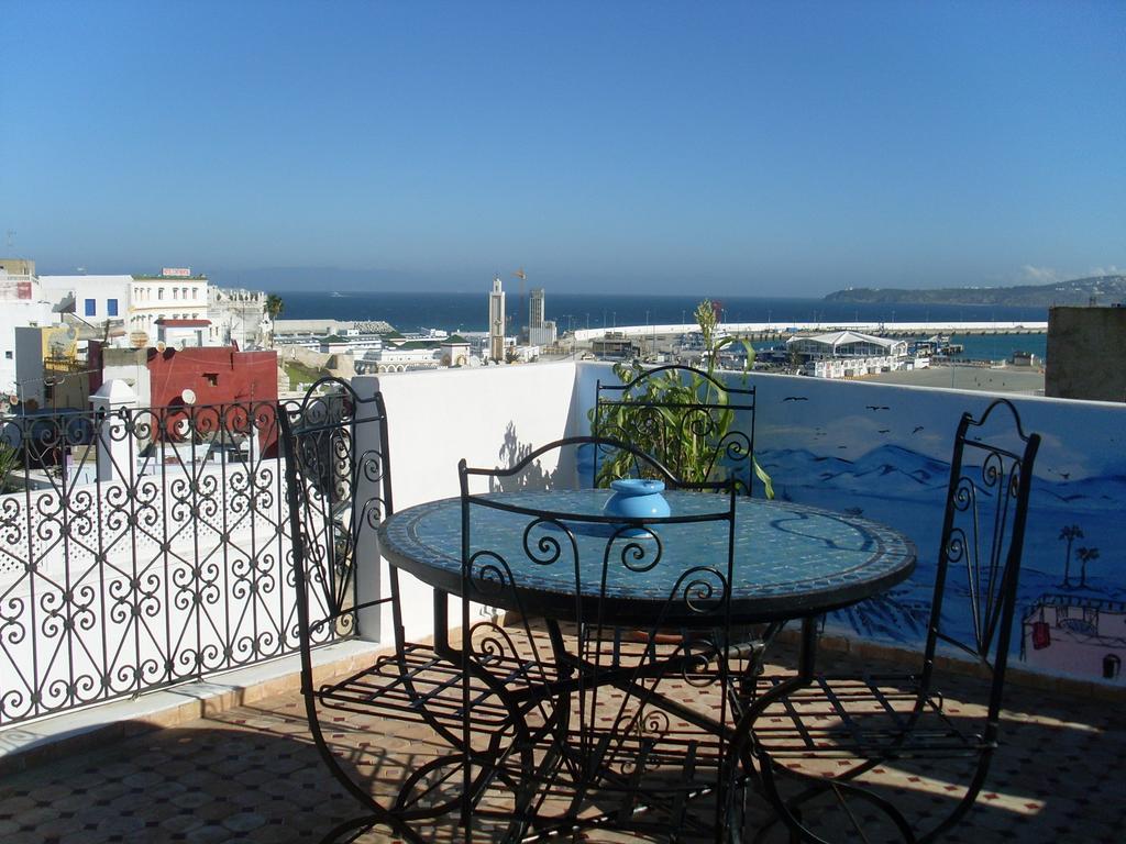 The Medina Hostel Tangier Bagian luar foto